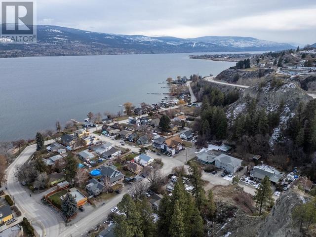 5501 Butler Street, House detached with 4 bedrooms, 3 bathrooms and 1 parking in Summerland BC | Image 56