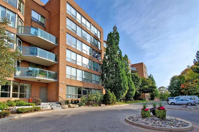 411 - 14924 Yonge St, Condo with 2 bedrooms, 2 bathrooms and 1 parking in Aurora ON | Image 12