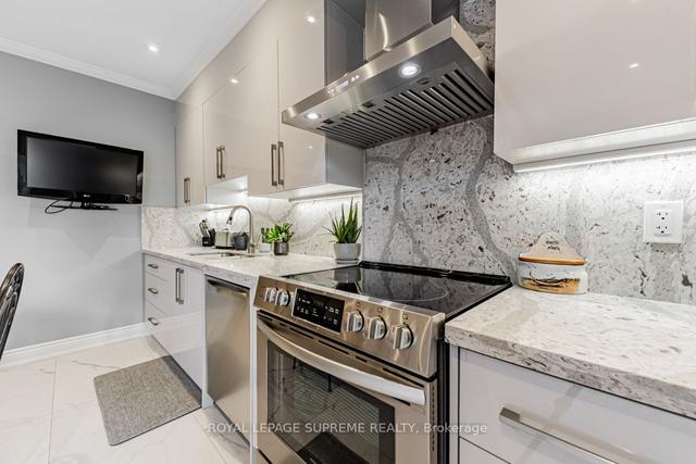 399 Symington Ave, House semidetached with 3 bedrooms, 3 bathrooms and 2 parking in Toronto ON | Image 8