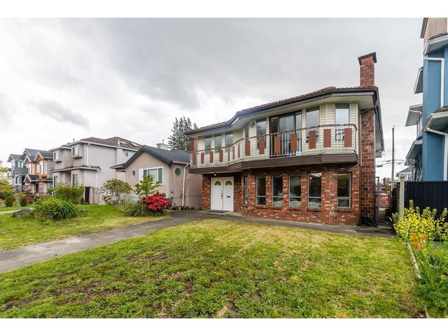 128 E 57th Avenue, House detached with 5 bedrooms, 3 bathrooms and null parking in Vancouver BC | Card Image
