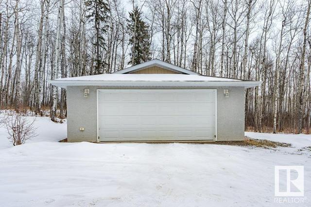 37 - 423002 Rge Rd 10, House detached with 2 bedrooms, 2 bathrooms and null parking in Ponoka County AB | Image 4