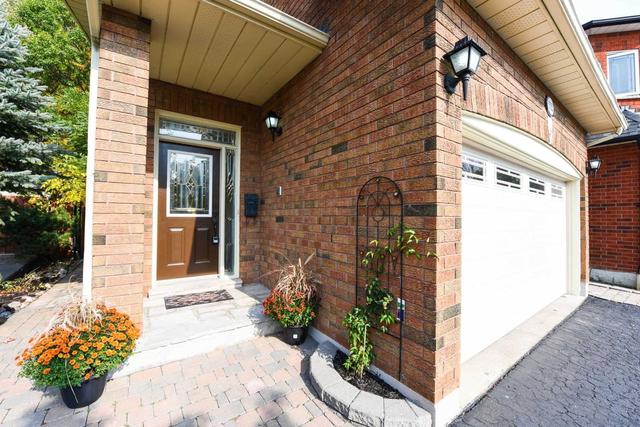 5522 Woodchase Cres, House detached with 3 bedrooms, 4 bathrooms and 5 parking in Mississauga ON | Image 33