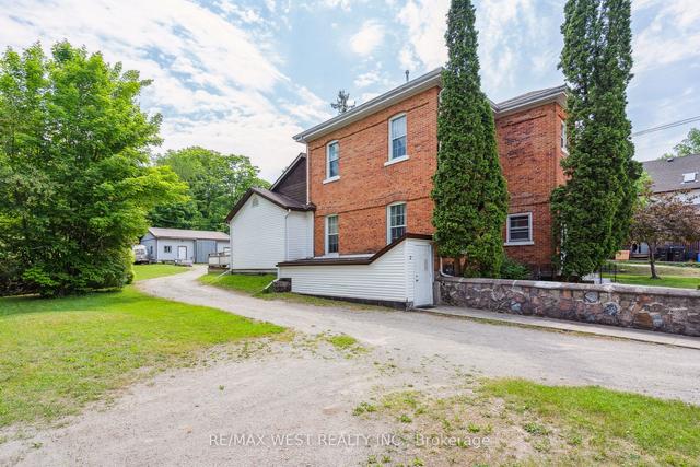 21 Peel St, House detached with 4 bedrooms, 4 bathrooms and 10 parking in Penetanguishene ON | Image 5