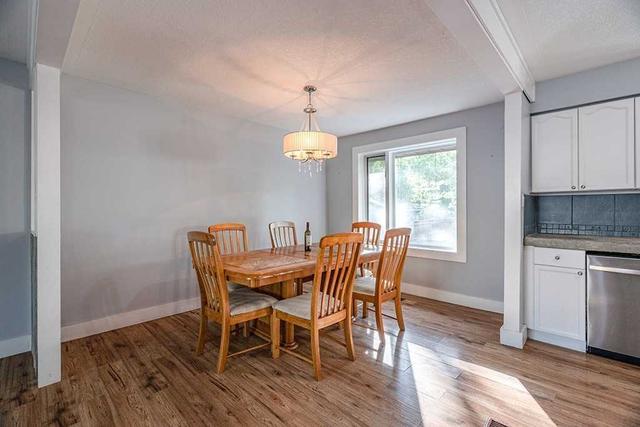 109 Knox Rd W, House detached with 3 bedrooms, 2 bathrooms and 7 parking in Wasaga Beach ON | Image 3