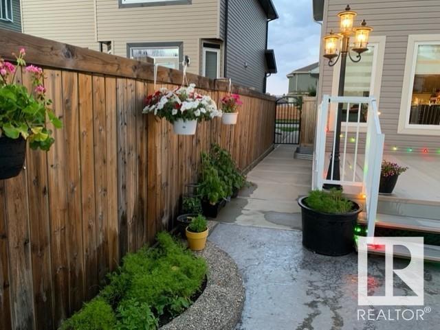 17208 121 St Nw, House detached with 4 bedrooms, 3 bathrooms and 4 parking in Edmonton AB | Image 44