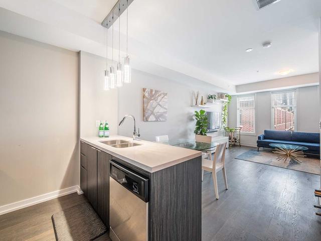 15 - 150 Broadview Ave, Townhouse with 2 bedrooms, 2 bathrooms and 0 parking in Toronto ON | Image 4