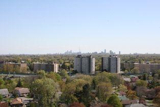 lph2 - 2 Clairtrell Rd, Condo with 2 bedrooms, 2 bathrooms and 1 parking in Toronto ON | Image 6