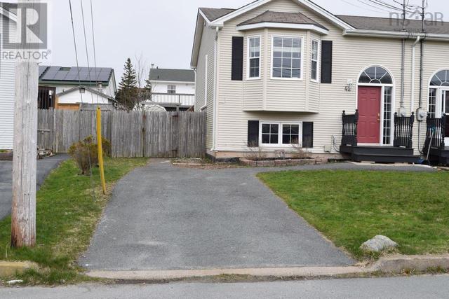 42 Peter Court, House semidetached with 3 bedrooms, 1 bathrooms and null parking in Halifax NS | Image 3