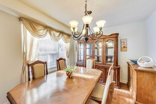 63 Esther Cres, House detached with 4 bedrooms, 4 bathrooms and 5 parking in Vaughan ON | Image 40