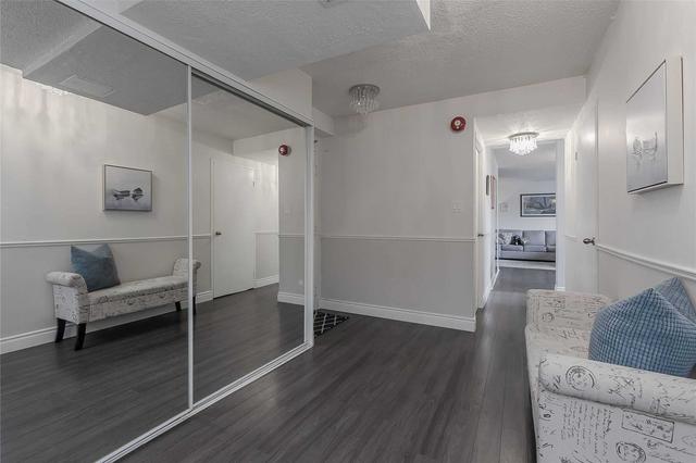 214 - 700 Dynes Rd, Condo with 2 bedrooms, 2 bathrooms and 1 parking in Burlington ON | Image 32