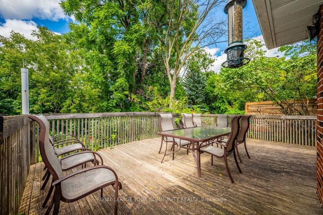 248 Rustic Rd, House detached with 5 bedrooms, 3 bathrooms and 6 parking in Toronto ON | Image 28