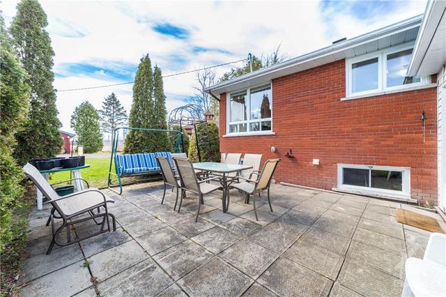 120 Route 25 Route, House detached with 3 bedrooms, 1 bathrooms and 10 parking in Alfred and Plantagenet ON | Image 3