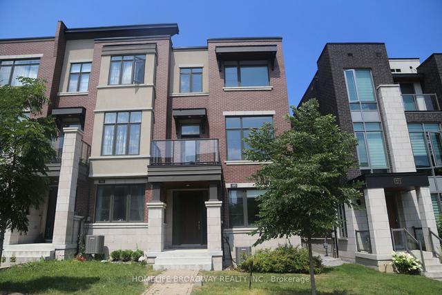 101 Carrville Woods Circ, House attached with 3 bedrooms, 4 bathrooms and 4 parking in Vaughan ON | Image 1