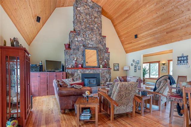 3600 Erickson Road, House detached with 3 bedrooms, 3 bathrooms and 13 parking in Columbia Shuswap E BC | Image 20
