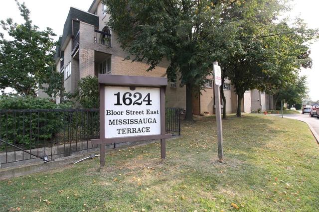 109 - 1624 Bloor St, Townhouse with 3 bedrooms, 2 bathrooms and 2 parking in Mississauga ON | Image 1