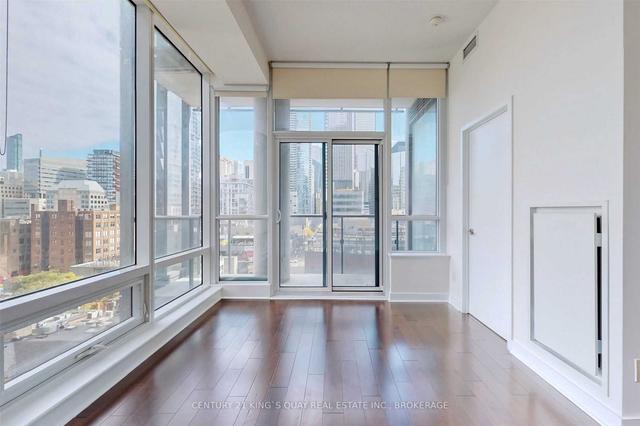 1004 - 295 Adelaide St W, Condo with 2 bedrooms, 2 bathrooms and 1 parking in Toronto ON | Image 12