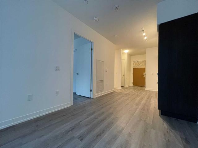 817 - 138 Downes St, Condo with 1 bedrooms, 1 bathrooms and 0 parking in Toronto ON | Image 5