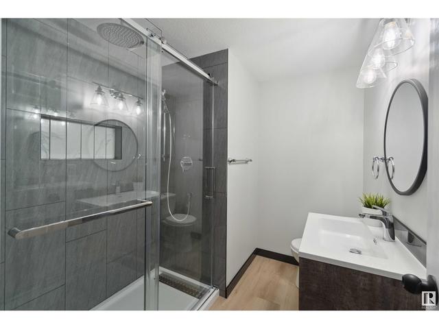 16011 92 Av Nw, House detached with 5 bedrooms, 2 bathrooms and null parking in Edmonton AB | Image 31