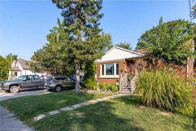 6519 Culp St, House detached with 2 bedrooms, 2 bathrooms and 9 parking in Niagara Falls ON | Image 7