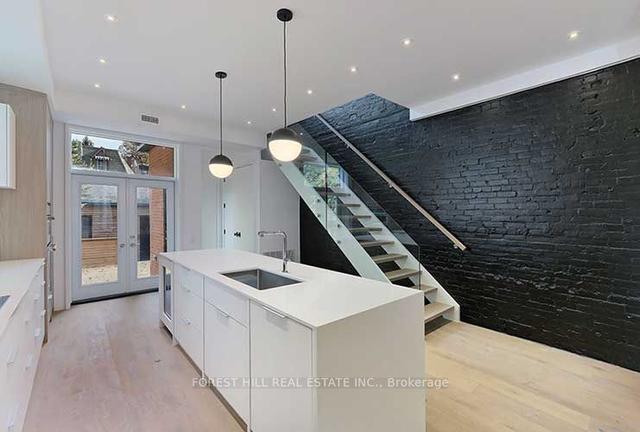 69 Brunswick Ave, House detached with 4 bedrooms, 6 bathrooms and 2 parking in Toronto ON | Image 39