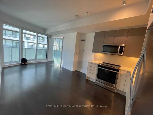 2108 - 403 Church St, Condo with 2 bedrooms, 1 bathrooms and 1 parking in Toronto ON | Image 3