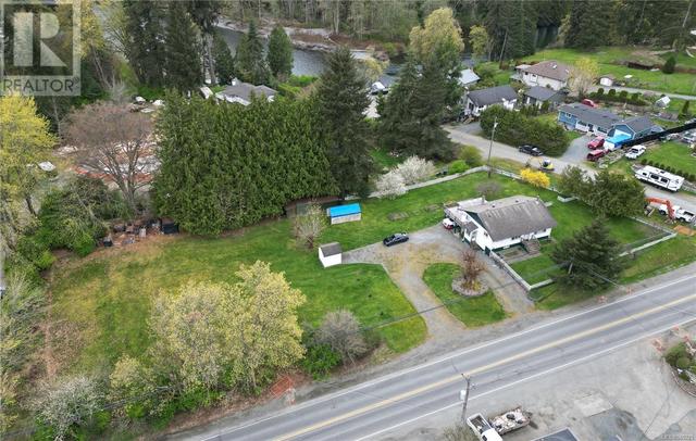 1679 Cedar Rd, House detached with 4 bedrooms, 3 bathrooms and null parking in Nanaimo A BC | Image 1