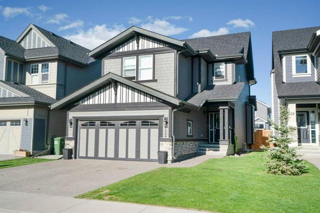 124 Sundown Way, House detached with 4 bedrooms, 3 bathrooms and 4 parking in Cochrane AB | Card Image
