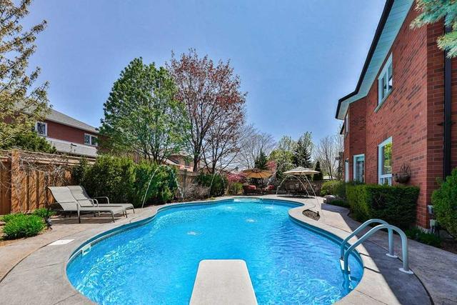 2140 Winding Woods Dr, House detached with 4 bedrooms, 4 bathrooms and 6 parking in Oakville ON | Image 28