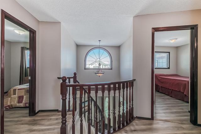 91 Hidden Ranch Terrace Nw, House detached with 4 bedrooms, 3 bathrooms and 4 parking in Calgary AB | Image 18