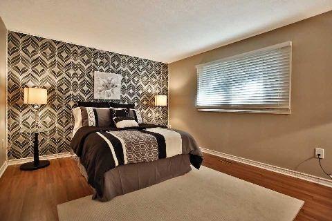 6983 Cadiz Cres, House semidetached with 3 bedrooms, 3 bathrooms and 3 parking in Mississauga ON | Image 10