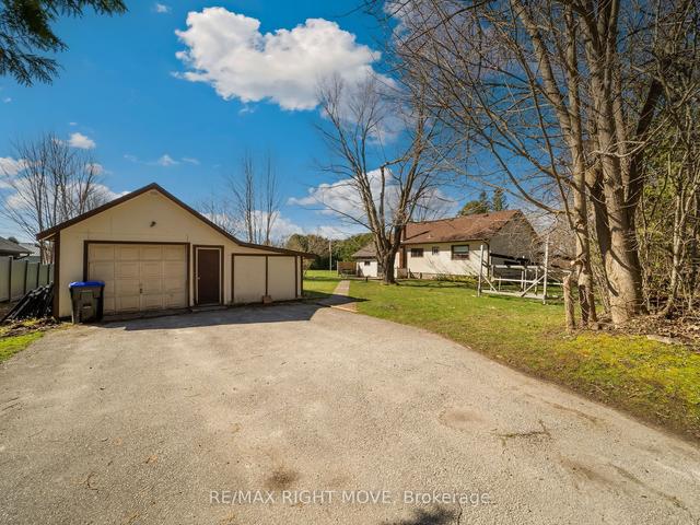 3955 Concession 12 Rd, House detached with 3 bedrooms, 1 bathrooms and 8 parking in Ramara ON | Image 14
