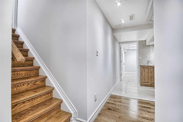 4172 Thomas Alton Blvd, House semidetached with 4 bedrooms, 3 bathrooms and 2 parking in Burlington ON | Image 21