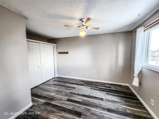 53 - 4940 39 Avenue Sw, Home with 3 bedrooms, 1 bathrooms and 1 parking in Calgary AB | Image 8