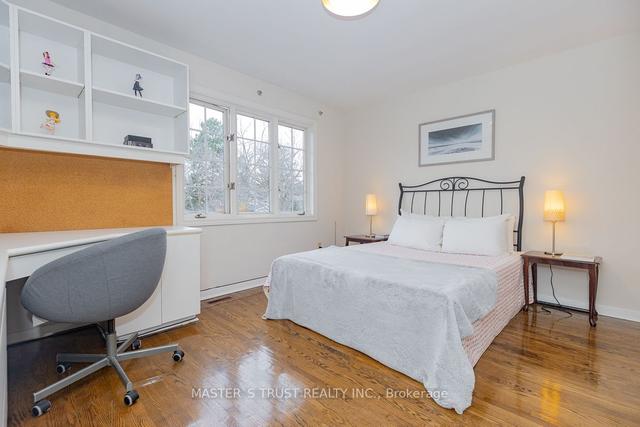 153 Banbury Rd, House detached with 4 bedrooms, 4 bathrooms and 6 parking in Toronto ON | Image 19