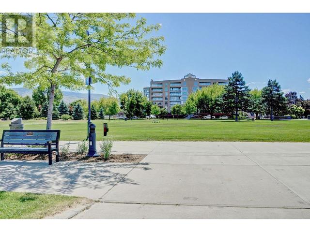 203 - 86 Lakeshore Drive, Condo with 2 bedrooms, 2 bathrooms and 2 parking in Penticton BC | Image 36