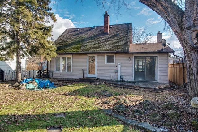 9 Wishbone Cres, House detached with 2 bedrooms, 1 bathrooms and 2 parking in Ajax ON | Image 26