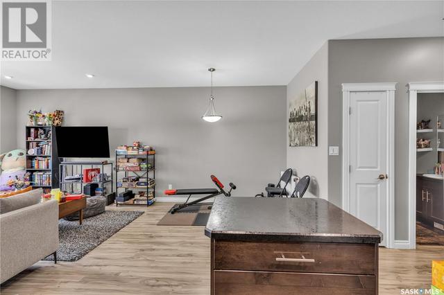 2226 St Patrick Avenue, House detached with 4 bedrooms, 2 bathrooms and null parking in Saskatoon SK | Image 7