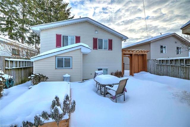 155 Haun Road, House detached with 3 bedrooms, 2 bathrooms and 3 parking in Fort Erie ON | Image 6