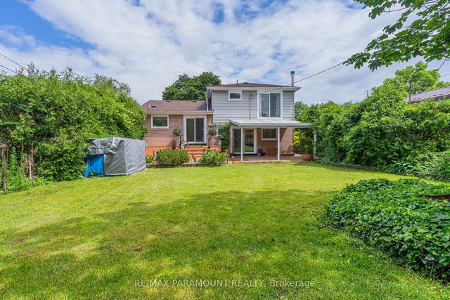43 Bromley Cres, House detached with 3 bedrooms, 3 bathrooms and 5 parking in Brampton ON | Image 29
