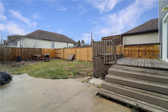 544 Roxborough Avenue, House detached with 3 bedrooms, 1 bathrooms and 3 parking in Hamilton ON | Image 30