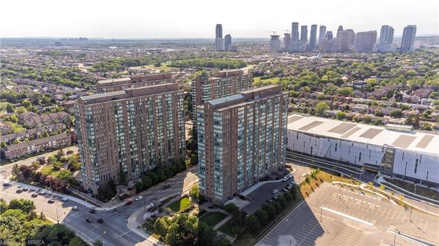 314 - 135 Hillcrest Avenue, House attached with 2 bedrooms, 1 bathrooms and null parking in Mississauga ON | Image 1
