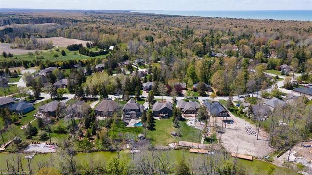 10158 Merrywood Drive, House detached with 5 bedrooms, 3 bathrooms and 8 parking in Lambton Shores ON | Image 37
