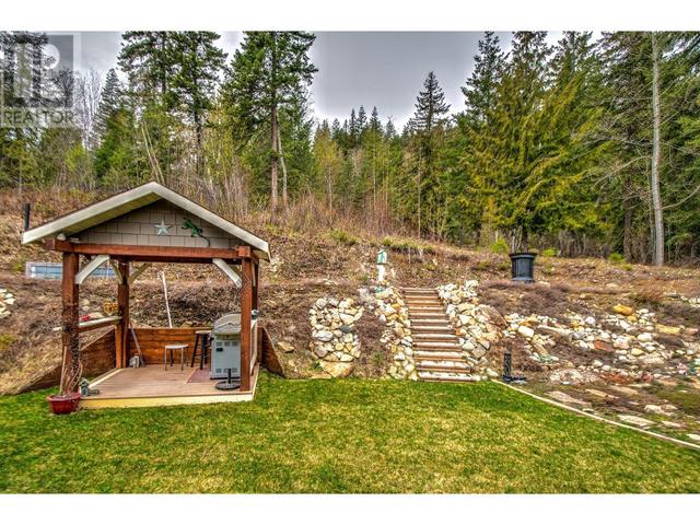 414 Gunter Ellison Road, House detached with 3 bedrooms, 2 bathrooms and 1 parking in North Okanagan F BC | Image 45
