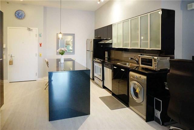 Th11 - 33 Singer Crt, Condo with 1 bedrooms, 2 bathrooms and 1 parking in Toronto ON | Image 5