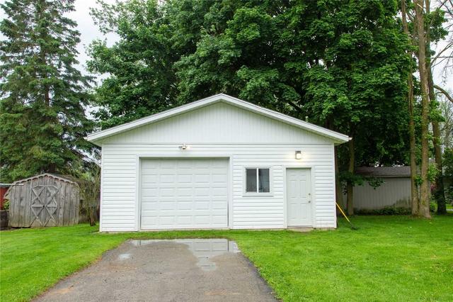 420 Temple St, House detached with 2 bedrooms, 2 bathrooms and 12 parking in Minto ON | Image 27
