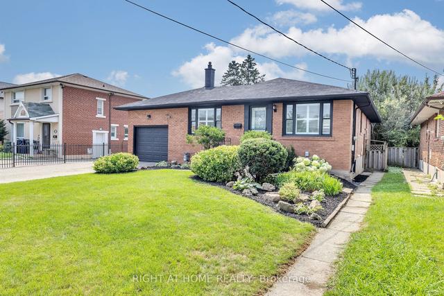41 Beckett Ave E, House detached with 6 bedrooms, 4 bathrooms and 5 parking in Toronto ON | Image 12