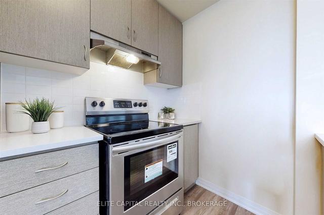617 - 58 Adam Sellers St, Condo with 2 bedrooms, 2 bathrooms and 1 parking in Markham ON | Image 2