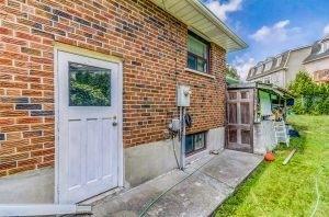 45 Bartel Dr, House detached with 3 bedrooms, 2 bathrooms and 5 parking in Toronto ON | Image 12