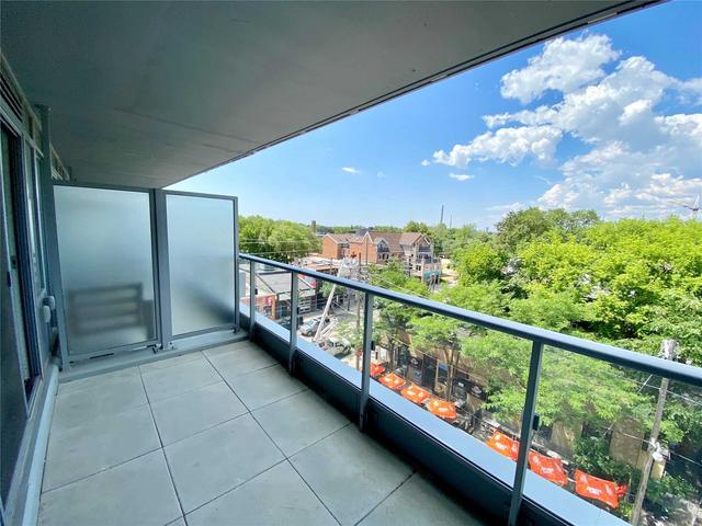 lph 3 - 1960 Queen St E, Condo with 1 bedrooms, 1 bathrooms and 1 parking in Toronto ON | Image 2