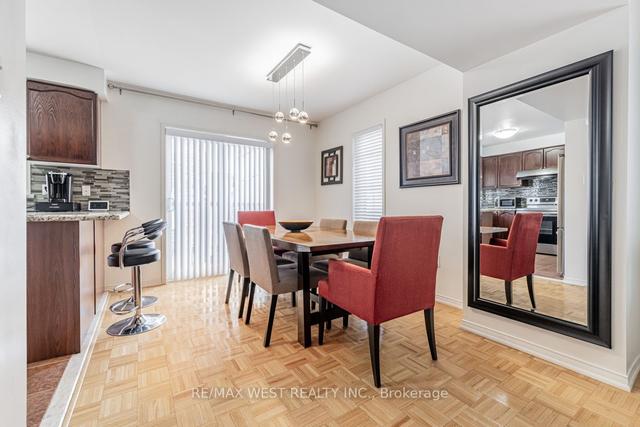th18 - 375 Cook Rd, Townhouse with 3 bedrooms, 2 bathrooms and 3 parking in Toronto ON | Image 3